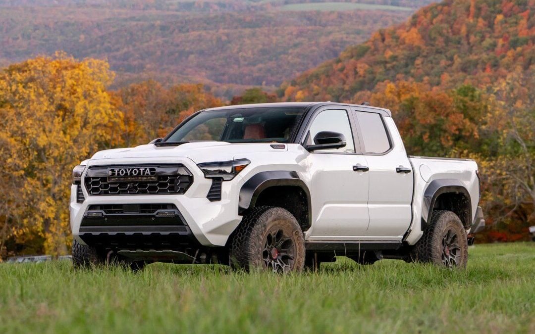 Toyota vs. Honda: Who Will Have Better Year-End Sales in 2025?