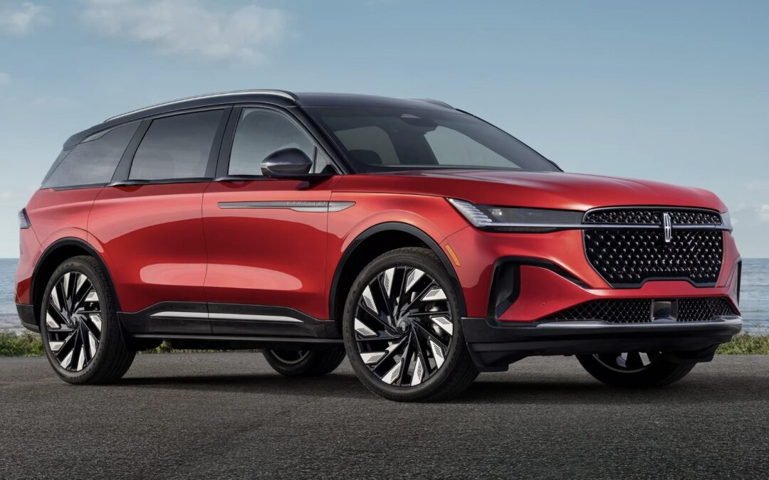 7 Best Luxury Car Sales in December: Year-End Clearance Begins